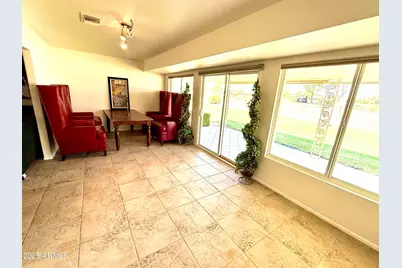 10416 W Prairie Hills Circle, Sun City, AZ 85351 - Photo 38