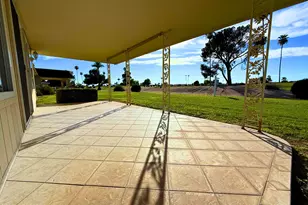 10416 W Prairie Hills Cir, Sun City, AZ 85351 - Photo 10