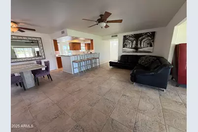 10416 W Prairie Hills Circle, Sun City, AZ 85351 - Photo 24