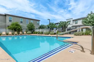 3741 E Catalina Dr, Phoenix, AZ 85018 - Photo 32