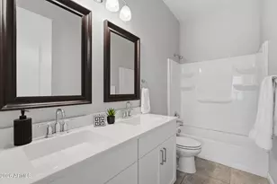 3741 E Catalina Dr, Phoenix, AZ 85018 - Photo 24