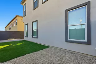 3741 E Catalina Dr, Phoenix, AZ 85018 - Photo 30