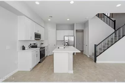 3741 E Catalina Drive, Phoenix, AZ 85018 - Photo 4