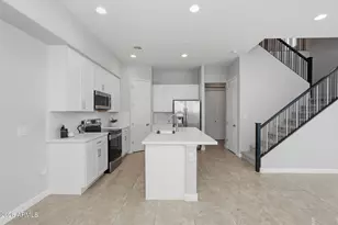 3741 E Catalina Dr, Phoenix, AZ 85018 - Photo 4