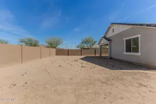 12356 W Pkwy Ln, Avondale, AZ 85323 - Photo 30