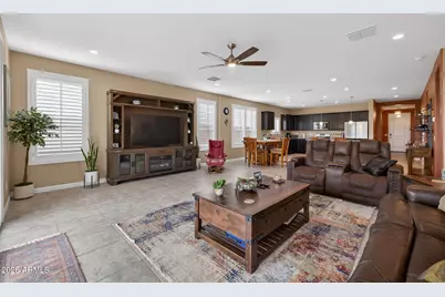 8333 W Springfield Way, Florence, AZ 85132 - Photo 8