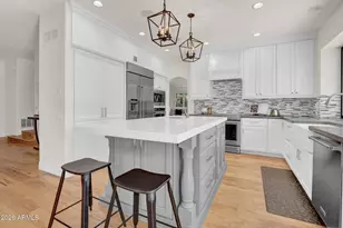 5715 E Beverly Ln, Scottsdale, AZ 85254 - Photo 4