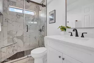 5715 E Beverly Ln, Scottsdale, AZ 85254 - Photo 20