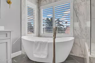 5715 E Beverly Ln, Scottsdale, AZ 85254 - Photo 8