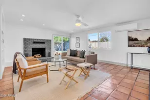 826 E Lamar Rd, Phoenix, AZ 85014 - Photo 2