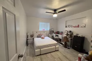 8102 N 30th Dr, Phoenix, AZ 85051 - Photo 10