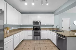 849 S Henry Ln, Gilbert, AZ 85296 - Photo 12