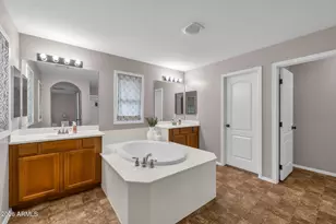 849 S Henry Ln, Gilbert, AZ 85296 - Photo 18