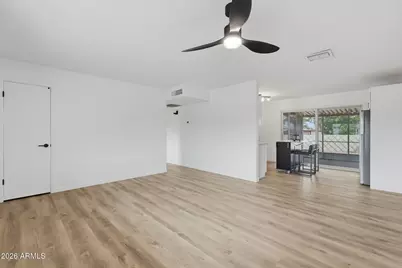 2134 E Beck Lane, Phoenix, AZ 85022 - Photo 8