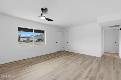 2134 E Beck Lane, Phoenix, AZ 85022 - Photo 12