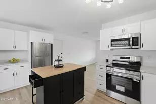 2134 E Beck Ln, Phoenix, AZ 85022 - Photo 36