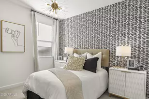 15482 W Desert Hollow Dr, Surprise, AZ 85387 - Photo 30