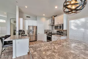 4536 E Rowel Rd, Phoenix, AZ 85050 - Photo 6