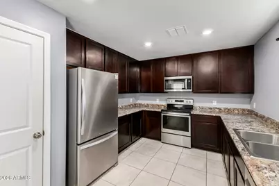 40489 W Helen Court, Maricopa, AZ 85138 - Photo 8