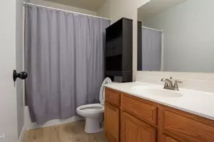 15231 N 87th Dr, Peoria, AZ 85381 - Photo 12