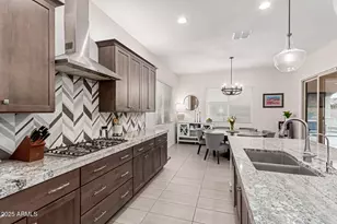 20243 E Raven Dr, Queen Creek, AZ 85142 - Photo 12