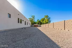 6521 N Citrus Rd, Waddell, AZ 85355 - Photo 40