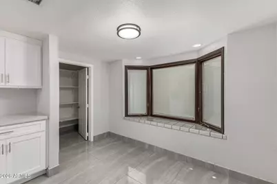 7143 W Union Hills Drive, Glendale, AZ 85308 - Photo 10