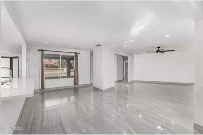 7143 W Union Hills Drive, Glendale, AZ 85308 - Photo 16