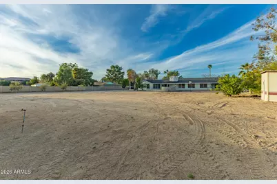 7143 W Union Hills Drive, Glendale, AZ 85308 - Photo 24