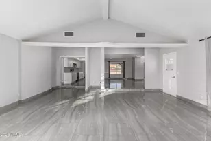 7143 W Union Hills Dr, Glendale, AZ 85308 - Photo 12