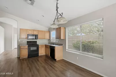 2049 N 109th Avenue, Avondale, AZ 85392 - Photo 8
