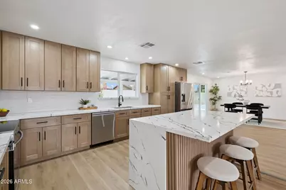 3402 E Dahlia Drive, Phoenix, AZ 85032 - Photo 2