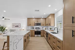 3402 E Dahlia Dr, Phoenix, AZ 85032 - Photo 8