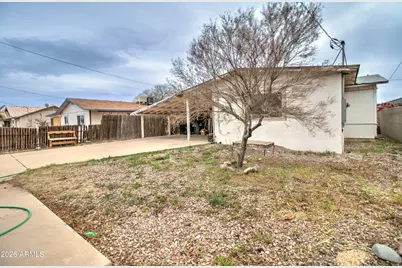 317 W 1st Avenue, Casa Grande, AZ 85122 - Photo 4