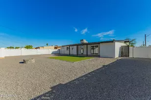 4936 W Highland Ave W, Phoenix, AZ 85031 - Photo 24