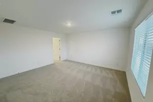 9528 W Cheery Lynn Rd, Phoenix, AZ 85037 - Photo 32