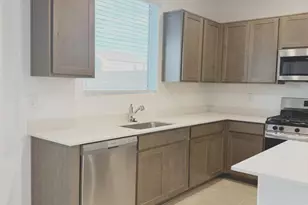 9528 W Cheery Lynn Rd, Phoenix, AZ 85037 - Photo 14