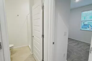 9528 W Cheery Lynn Rd, Phoenix, AZ 85037 - Photo 4