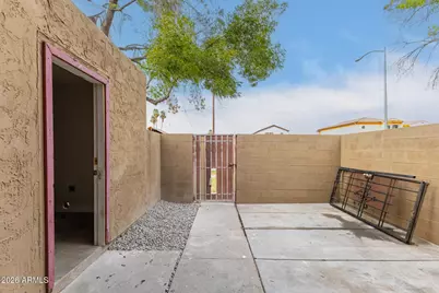 4267 N 68th Lane, Phoenix, AZ 85033 - Photo 24