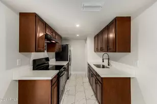 4267 N 68th Ln, Phoenix, AZ 85033 - Photo 8