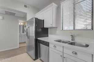 2315 N 52nd St, Phoenix, AZ 85008 - Photo 20