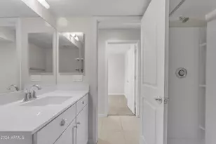 2315 N 52nd St, Phoenix, AZ 85008 - Photo 8