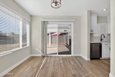 2355 W Waltann Lane, Phoenix, AZ 85023 - Photo 14