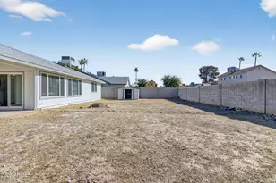 2355 W Waltann Ln, Phoenix, AZ 85023 - Photo 26