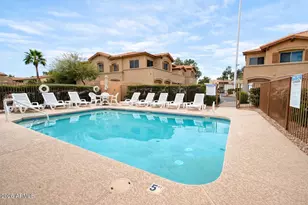 805 S Sycamore Ave, Mesa, AZ 85202 - Photo 34