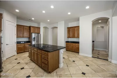 3215 E Constance Way, Phoenix, AZ 85042 - Photo 12