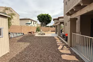 15946 W Port Royale Ln, Surprise, AZ 85379 - Photo 40