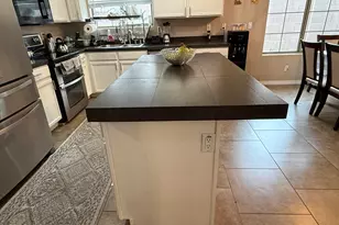 15946 W Port Royale Ln, Surprise, AZ 85379 - Photo 32