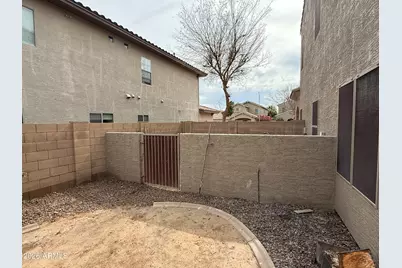 15946 W Port Royale Lane, Surprise, AZ 85379 - Photo 36