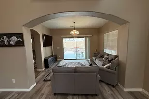 15946 W Port Royale Ln, Surprise, AZ 85379 - Photo 4